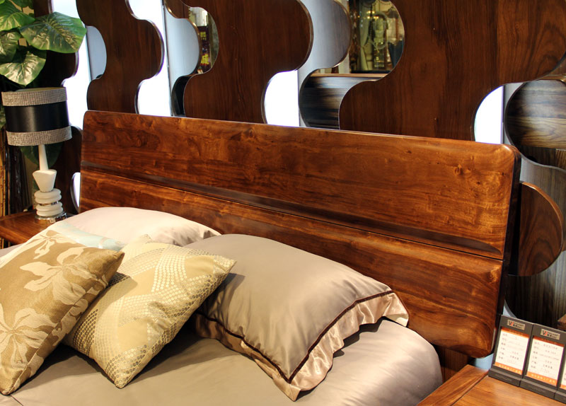 假日森林简约现代卧室中式乌金木床+2个床头柜【特价】