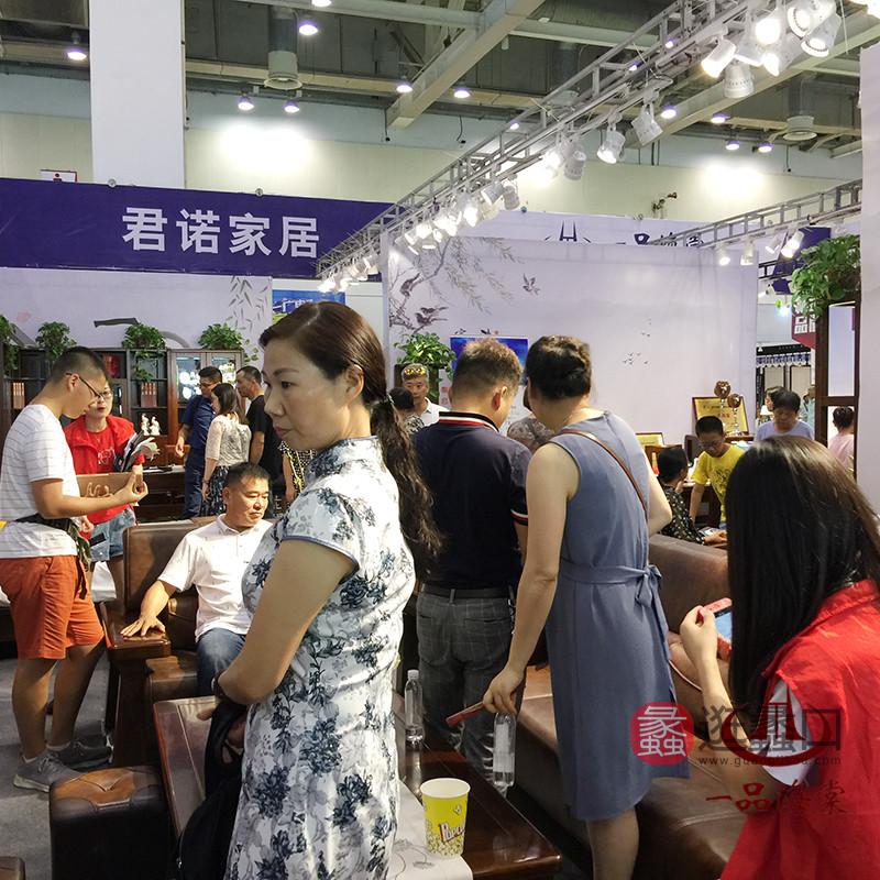 蠡口家具城君诺家居·一品海棠家具展会现场买家秀