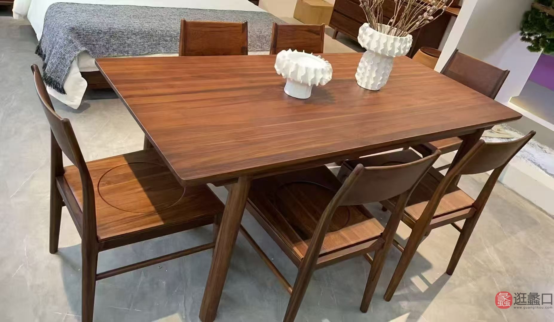 恒岳家具餐厅实木中式餐桌椅2