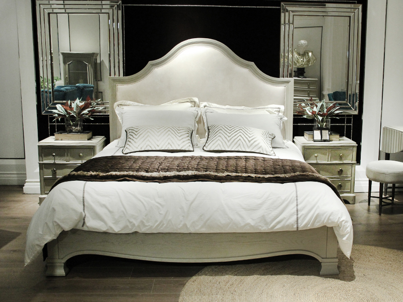 美郡家居·BOFFIN柏纷 美式轻奢卧室实木布艺软靠双人床/床头柜