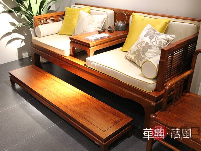 华典清风·欧尚格家居家具新中式品质款 客厅红木刺猬紫檀沙发