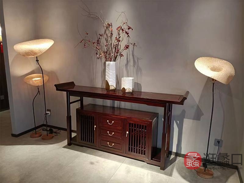 蠡口家具城万年红榆木家具红木客厅玄关柜1540